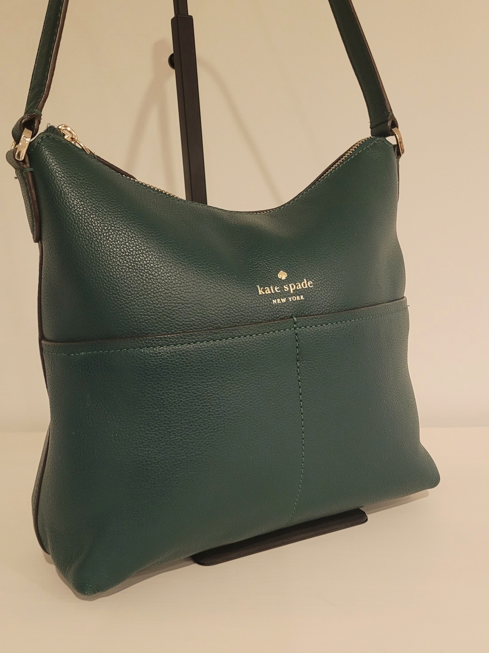 kate spade green pebbled leather shoulder bag with gold logo